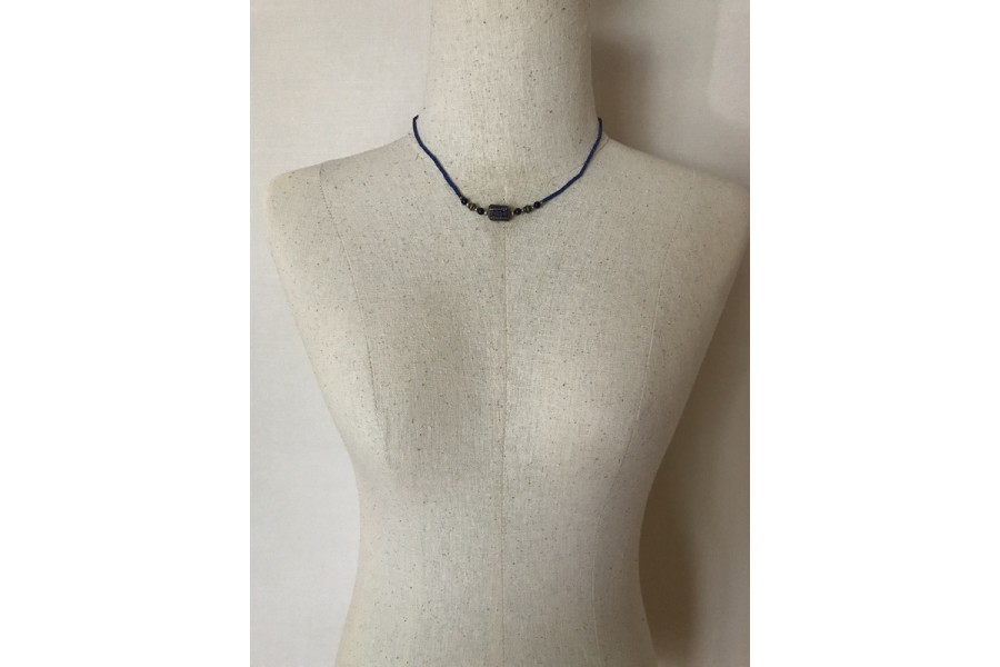 Collier Ras Du Cou Avec Cœur Rose Et Perles Vertes Acrylique - Longueur 16.54 Pouces - Style Tendance