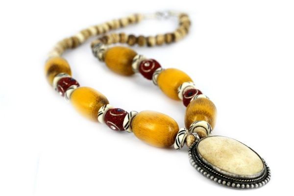 Collier ethnique Sherpa