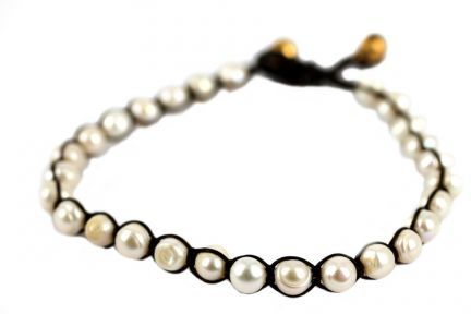 Bracelet Ou Chaîne De Cheville Dorée Avec Petites Perles - Style Féminin Et Léger