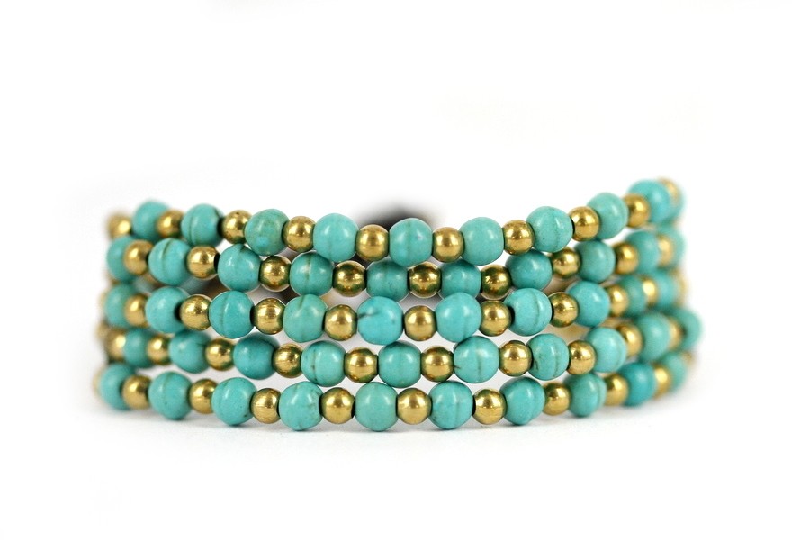 Bracelet En Turquoise Fait Main - Pierres Rondes Bleues - Sans Fermoir - Neuf Avec étiquettes