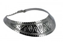 Collier Tomahawk