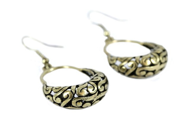 porter boucles oreilles lourdes