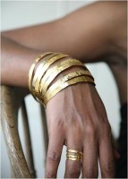Comment porter bijoux en or, dorés ?