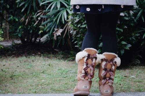 Quand faut-il porter des UGG : hiver ou été?